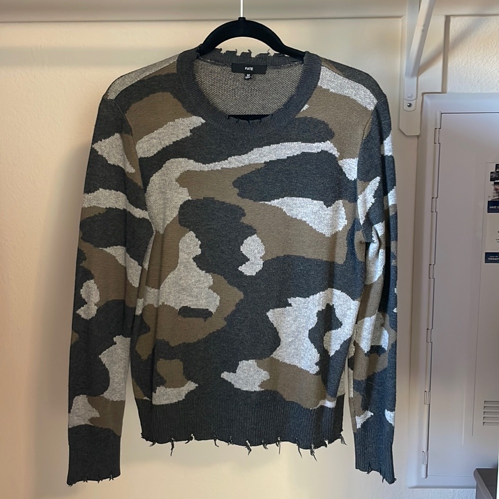 Grunge medium camo Fate Sweater